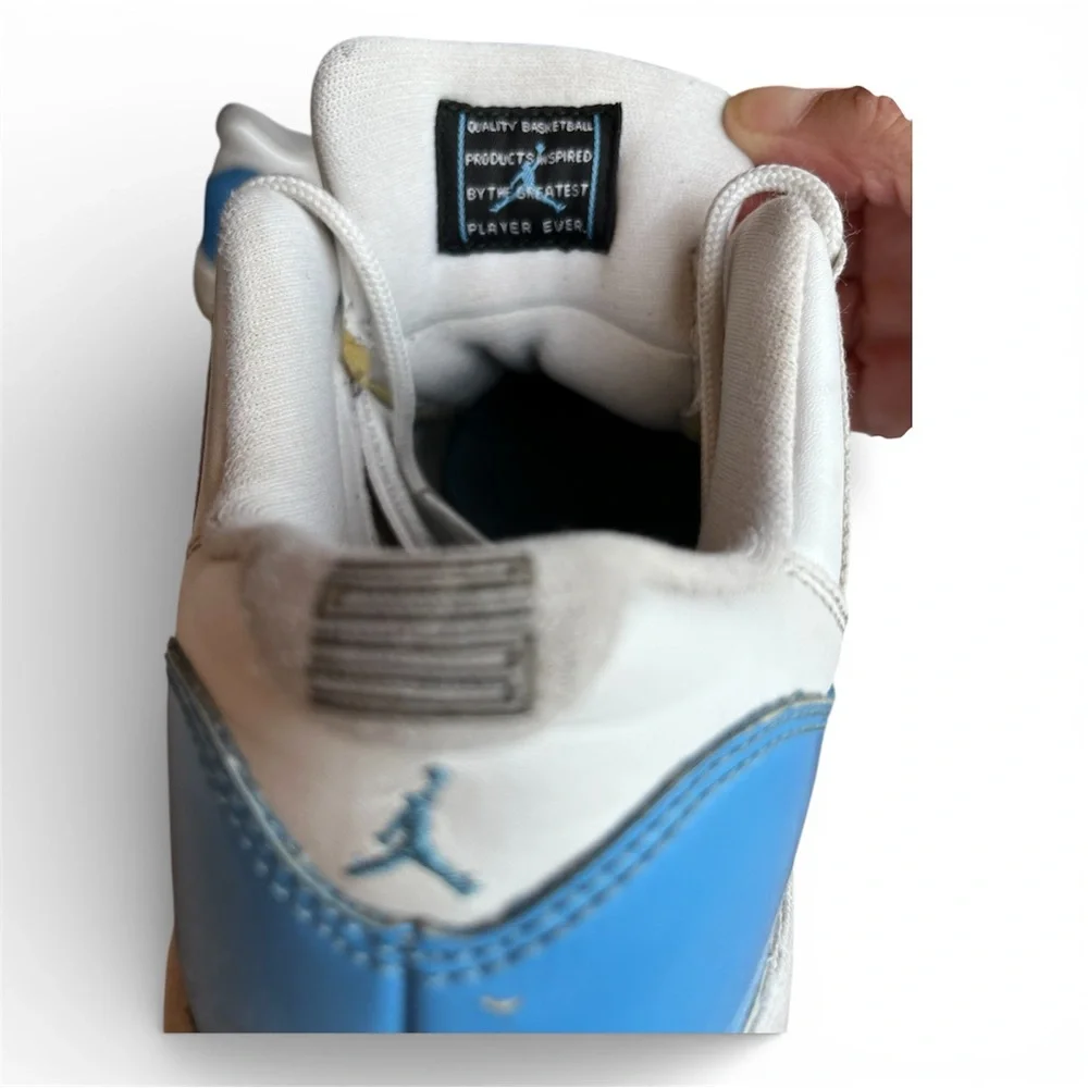 Nike Air Jordan 11 Retro Low BG Sneakers Size 6.5Y / 8W